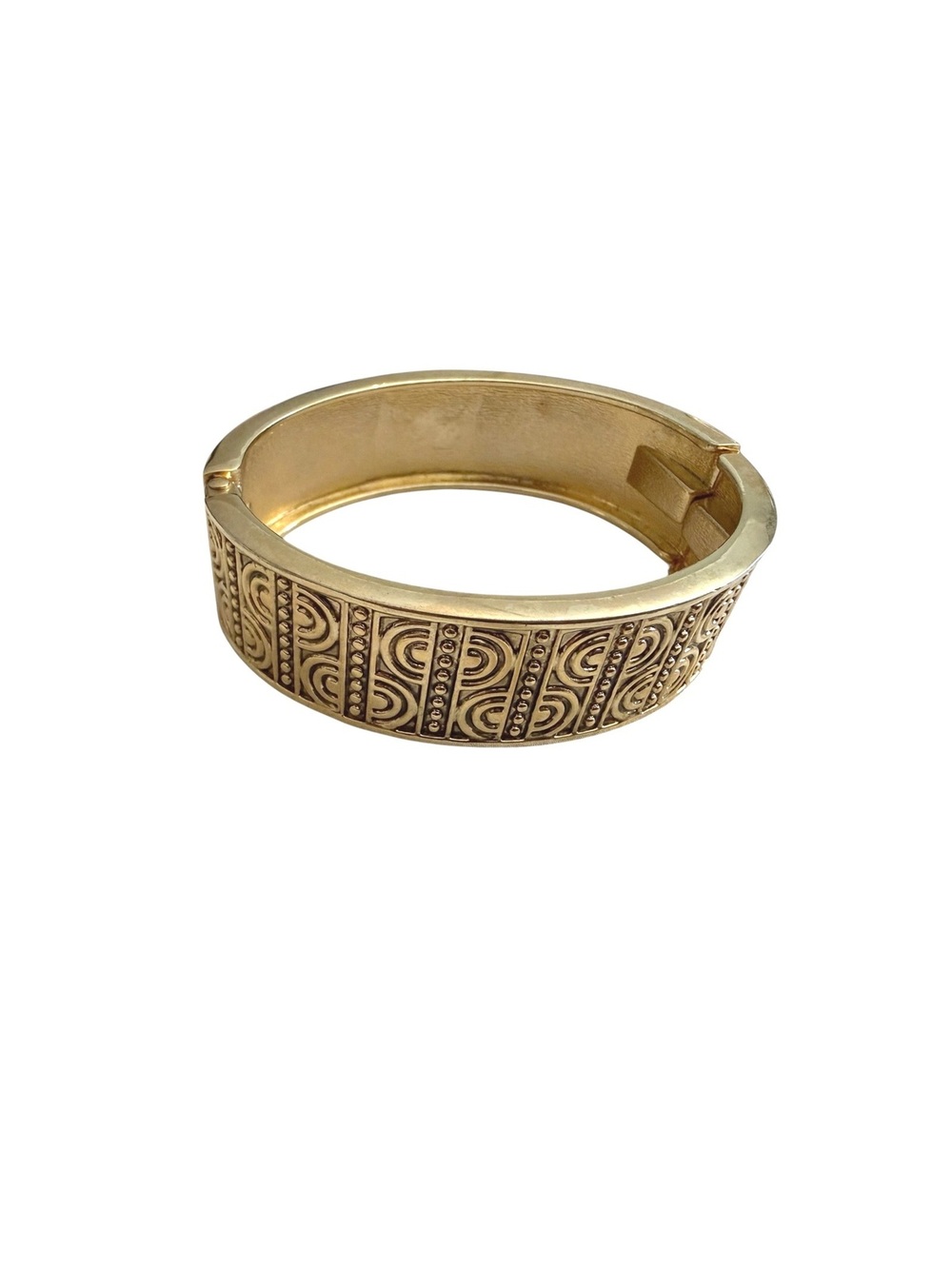 Vintage Gold Tone Hinged Bangle Bracelet with Textured Design